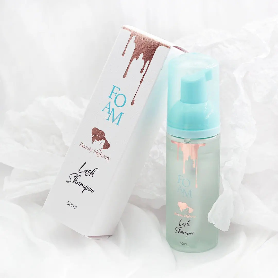 Wimpernshapoo zum reinigen der Wimpernverlängerung